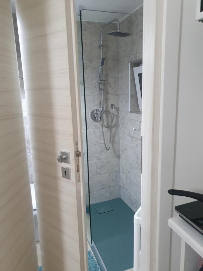 Il Re Dei Sogni Apartment Salerno Exterior foto